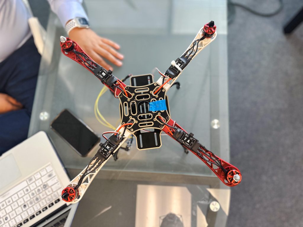 fly-controller-navigation-new-drone