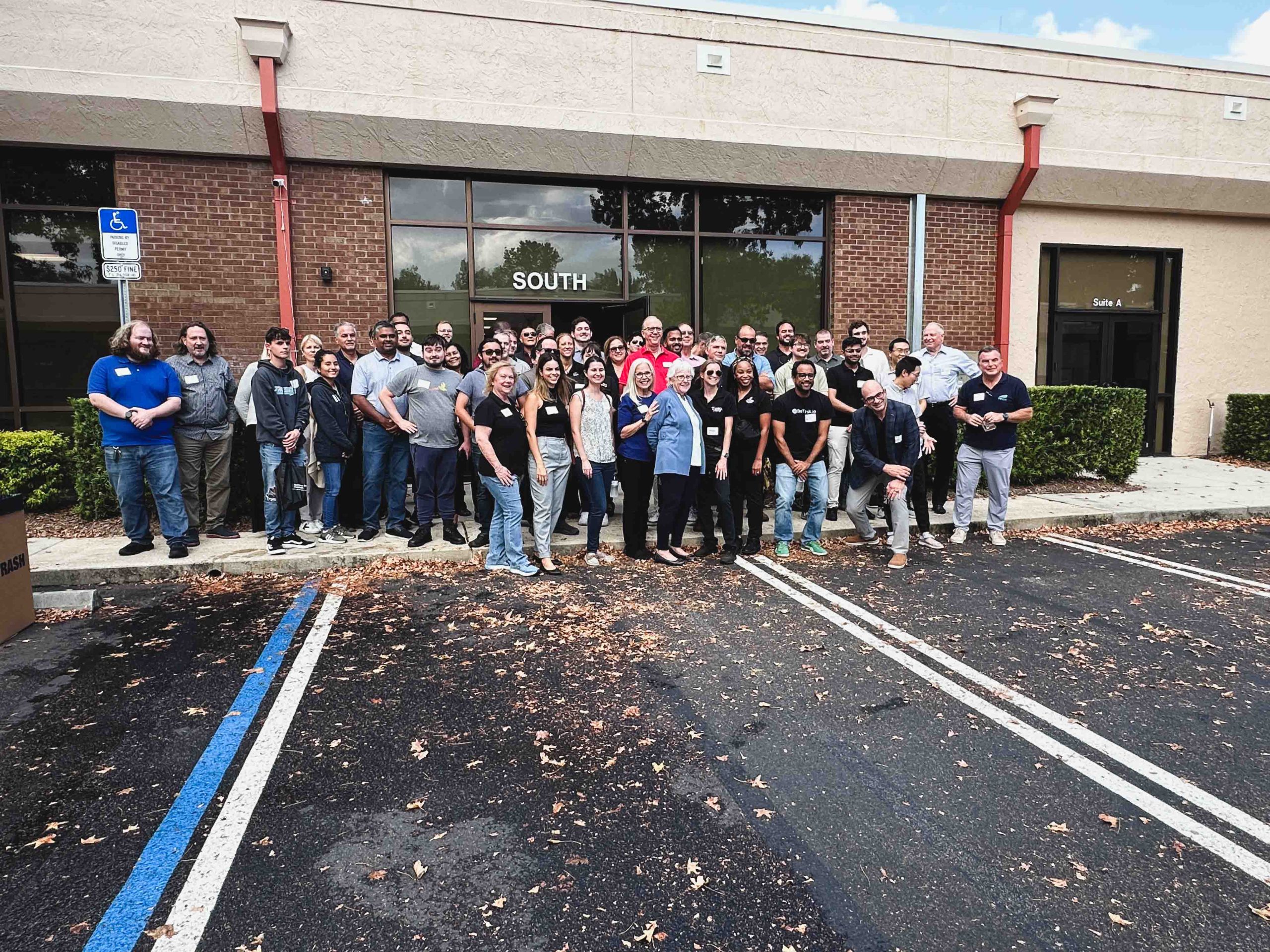 AXELERA Technologies Thrives at UCF Incubator Networking Event, Showcasing the Innovative 3D-4X Joystick