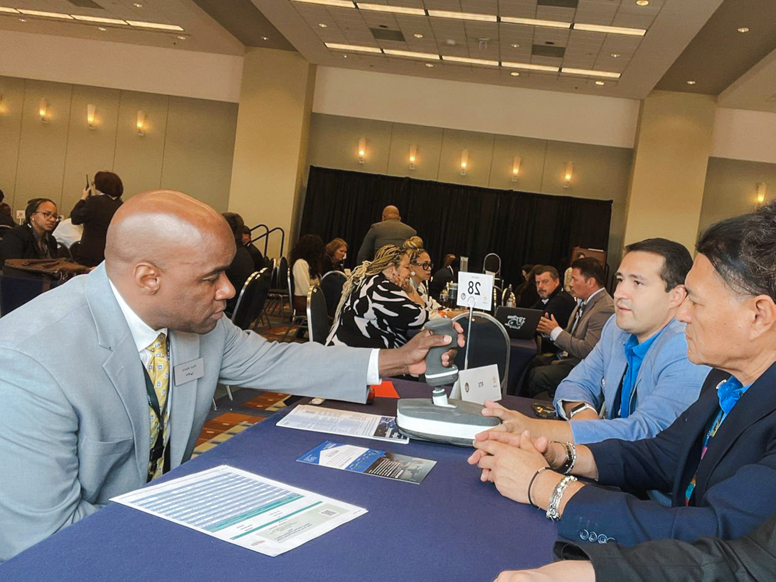 axelera-technologies-ausa-match-making-pitch-joystick